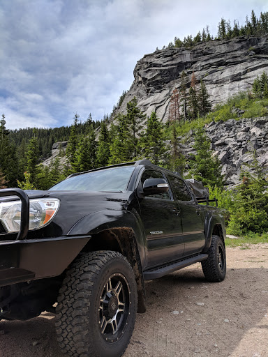 Parking for Rock Water Slides - Thumbnail