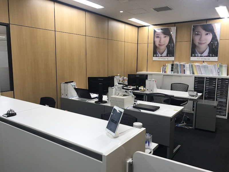 医系専門予備校 メディカルラボ 広島校