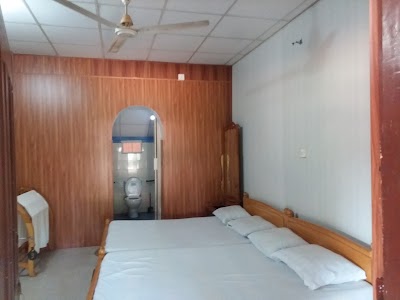 Photos of puliyankulama walauwa