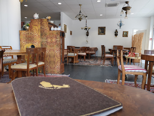 Uromas Cafe
