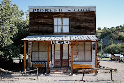 Pioneer Store Museum