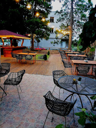 Comentarii opinii despre Ресторант градина "На Канала"