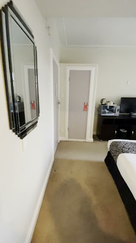 Reviews of Hotel Waterloo & Backpackers in Wellington - Hotel