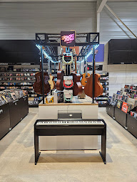 Photo n°16 de Rockstation Mont-de-Marsan à Saint-Pierre-du-Mont (Magasin d'instruments de musique)