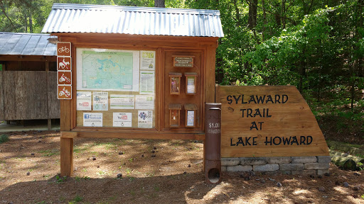 Sylaward Trail at Lake Howard