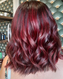 Photo n°1 de Haircut by A & L à Villegouge (Salon de coiffure)