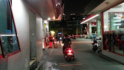 Photos of Pertamina gas station 34-14208