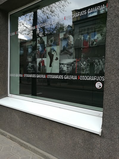 art-gallery