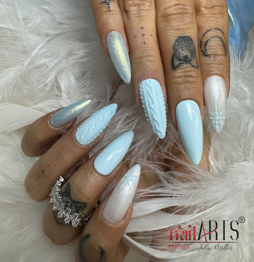 Julia's NailsandMore - Thumbnail