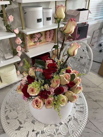 Rumi & Sadies WholeSale Floral Supply and Gifts