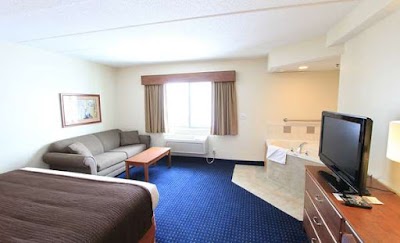 AmericInn by Wyndham Cedar Rapids