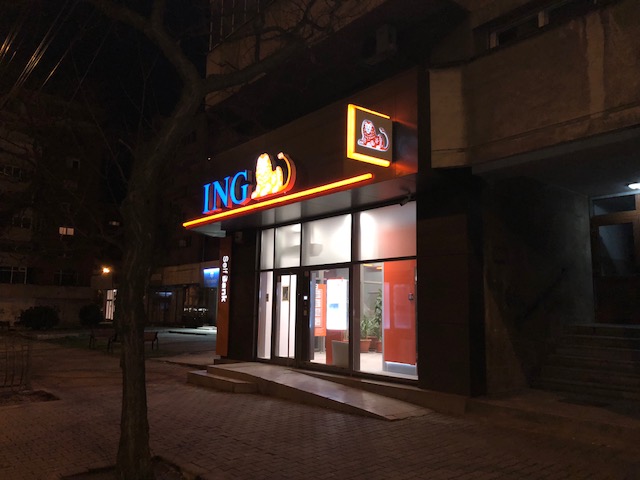 ING Bank - Bancă