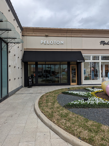 Peloton - Highland Village - Thumbnail