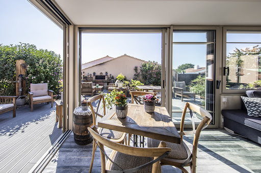 Photo de AKENA véranda, extension de maison, pergola bioclimatique, carport et pool house Albi à Cunac (81990)