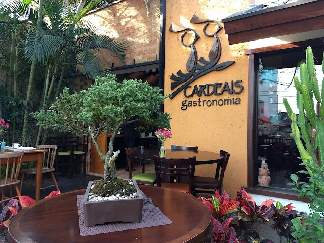 Cardeais Gastronomia
