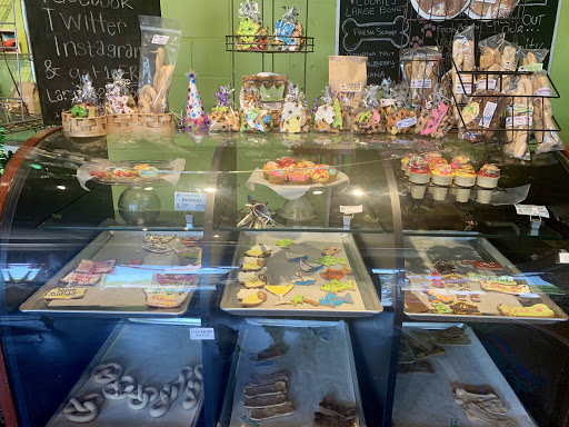 Barking Dog Bakery & Boutique - Thumbnail