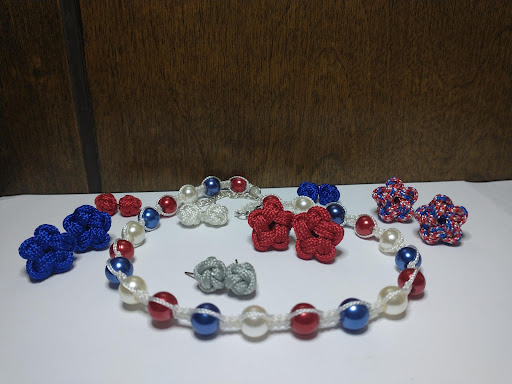 Elly's Braceletique - Thumbnail