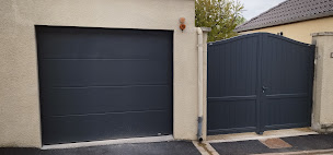 Photo n°7 de Komilfo Compiègne - Alliance Fermeture : Pergolas, Stores, Fenêtres, Menuiseries à Jaux (Magasin de stores et de rideaux)