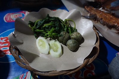 Photos of Bu Umi Papuma Ikanbakar
