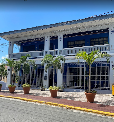 Casona Pavía | Alternative Lodging