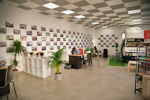 Photo n°13 de Vendezvotrecampingcar à Baron-sur-Odon (Concessionnaire de véhicules de loisirs)