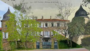 Photo n°87 de Domaine ForRest à Lay (Appartement de vacances)