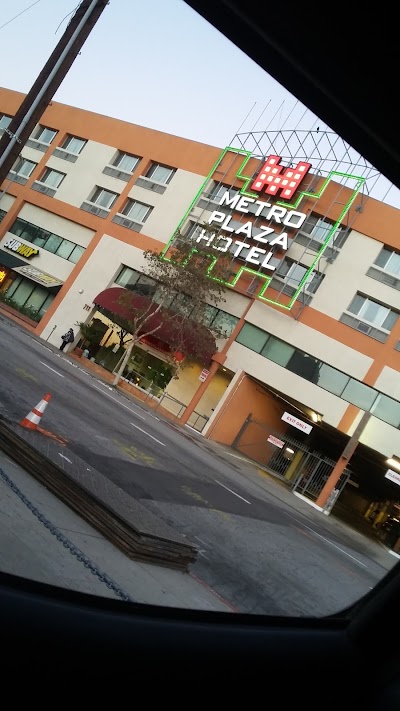 Photos of Metro Plaza Hotel