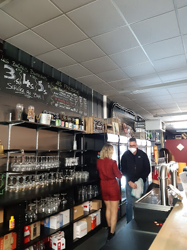 Chez TonTon Bar Cave - Thumbnail