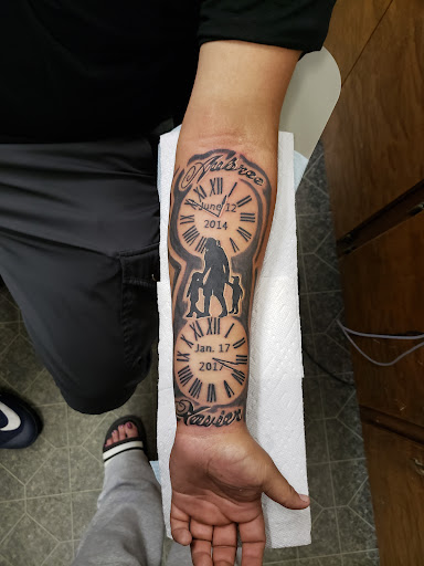 Valle Ink Tattoos & Body Piercings Gallery - United States