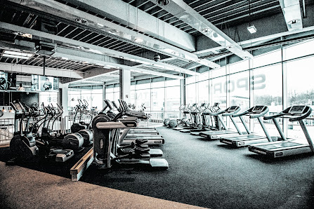 FITNESSLAND Schwentinental Carl-Zeiss-Straße 17-19, 24223 Schwentinental