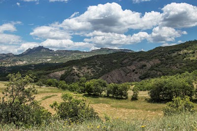 Arap Kızı Dağı