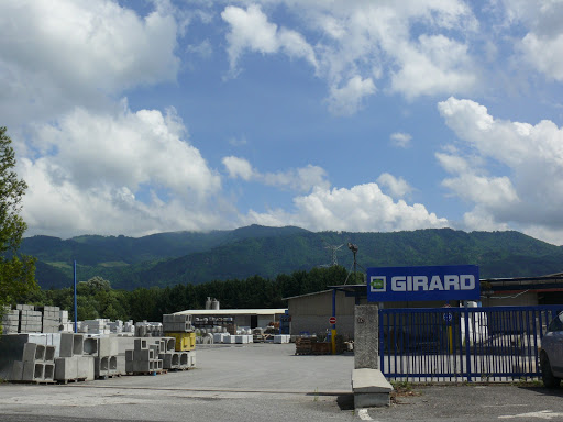 SN Girard - Thumbnail