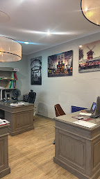 Photo n°5 de Agence immobilière 18e Avenue - Caulaincourt Junot à Paris (Agence immobilière)