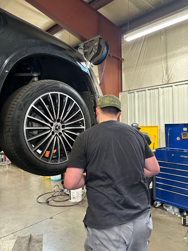 HRS AUTOCARE OF NICHOLASVILLE - Thumbnail