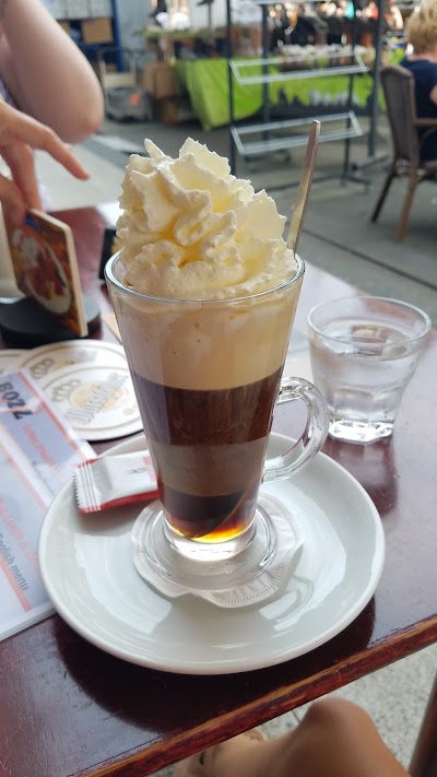 Photos of Lunchcaf&eacute; Bozz