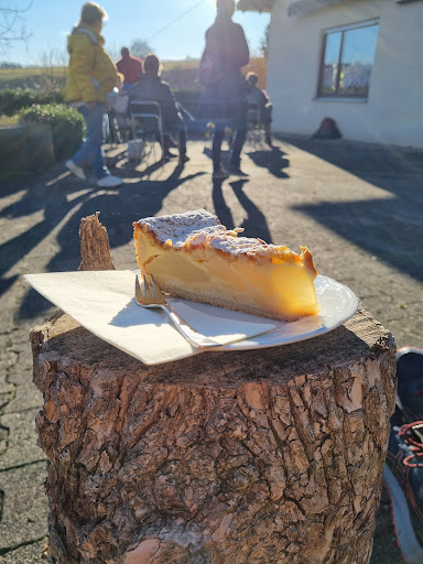 Cafe zum süßen Huhn - Thumbnail
