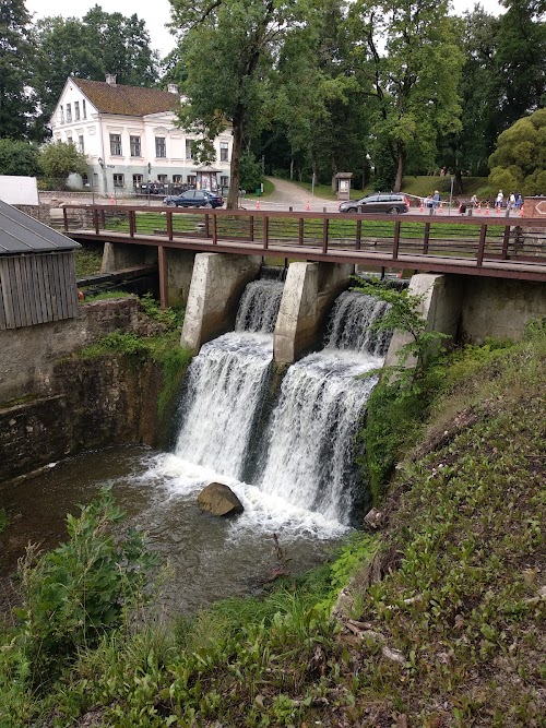 Alekšupīte waterfall