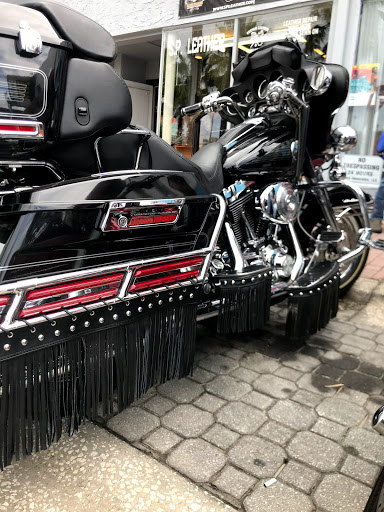 S.P.Leather - Visual
