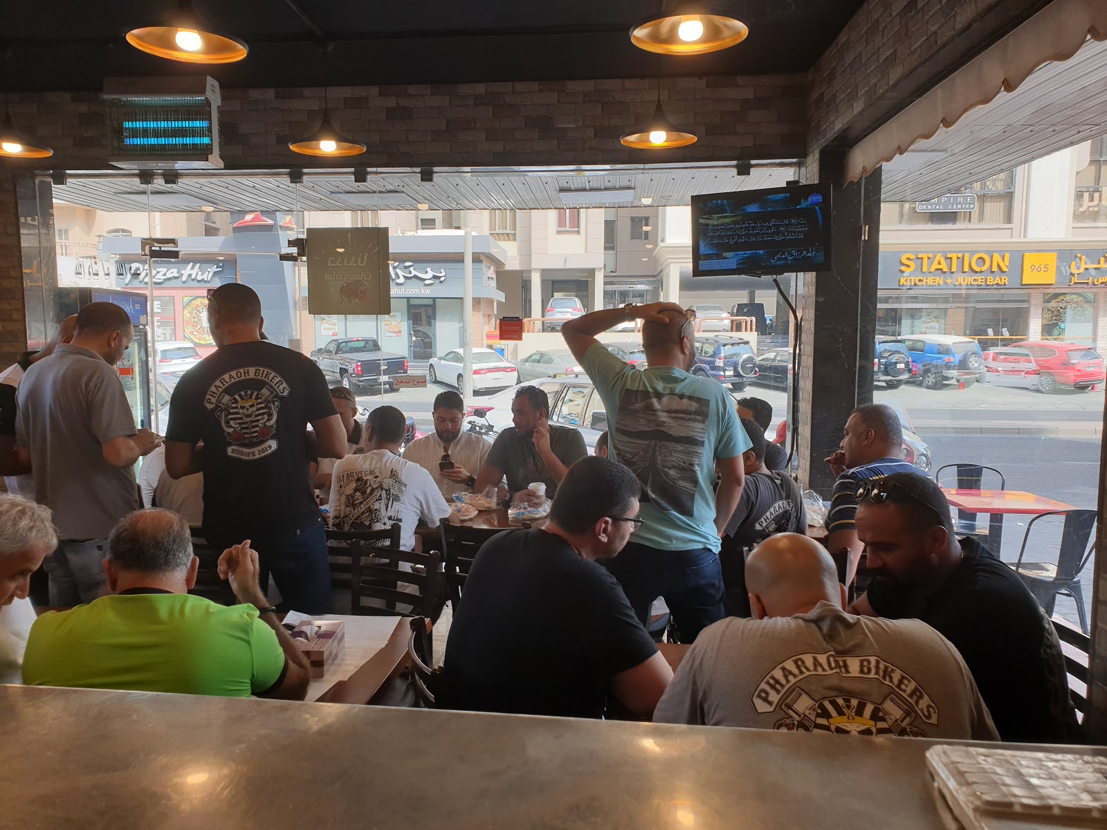 Al-Sayed Lebanese Restaurant مطعم السيد اللبناني - صورة 2