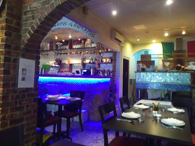 Capri Trattoria & Pizzeria