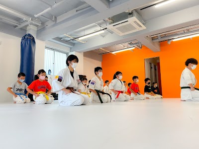 誠空会 池田総本部【空手&キックボクシング&パーソナルトレーニング】