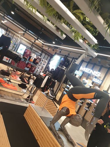 ASICS Auckland - Thumbnail