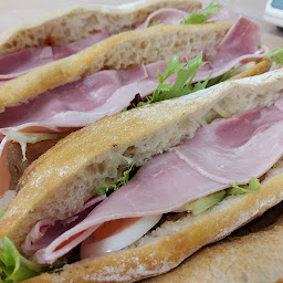 Photo n°6 de Boulangerie Chez Élodie à Herbignac (Sandwicherie)