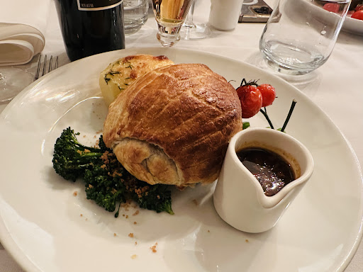 Dyers Steak Stable - Thumbnail