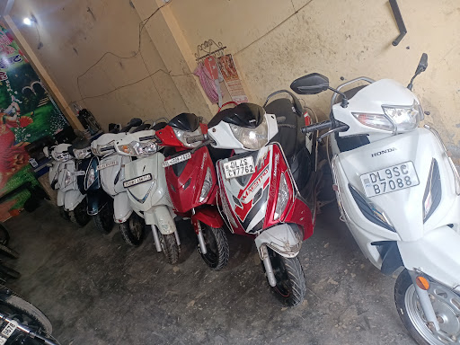 Sale scooty bike post image