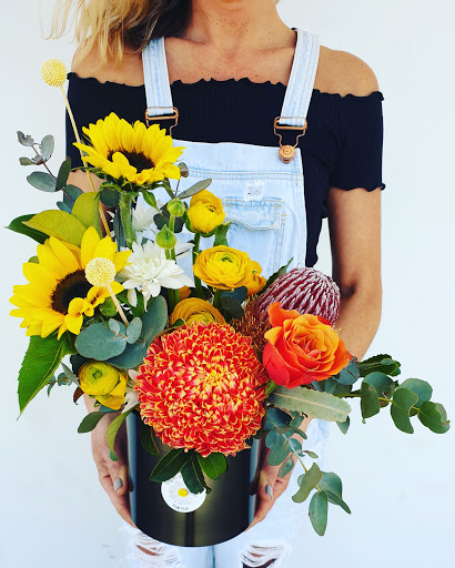 Tugun Village Florist Gallery - Australia