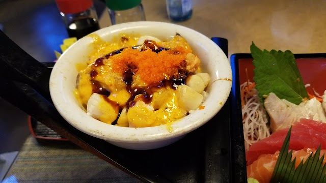 Tanuki Sushi Bar & Garden