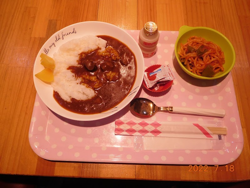 カラオケ喫茶 森のくまさん