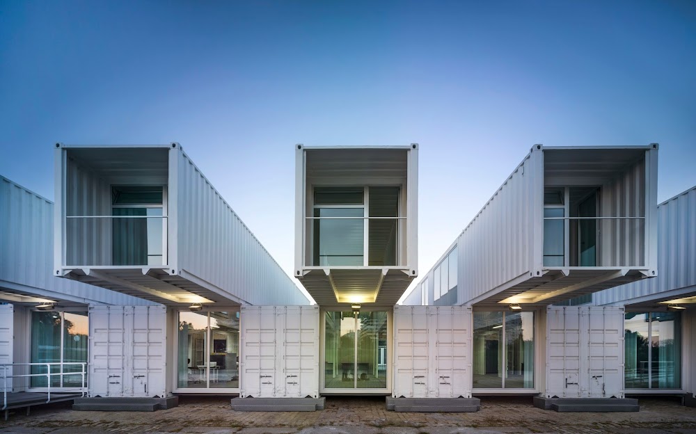 HOMBRE DE PIEDRA ARQUITECTOS