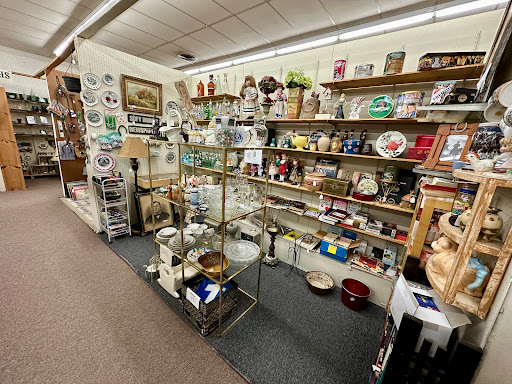 Courthouse Square Mall - Visual